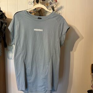 Alphalete  men’s large cropped sleeve shirt